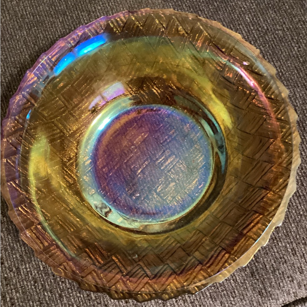 Vintage Indiana glass Marigolds carnival glass serving bowl